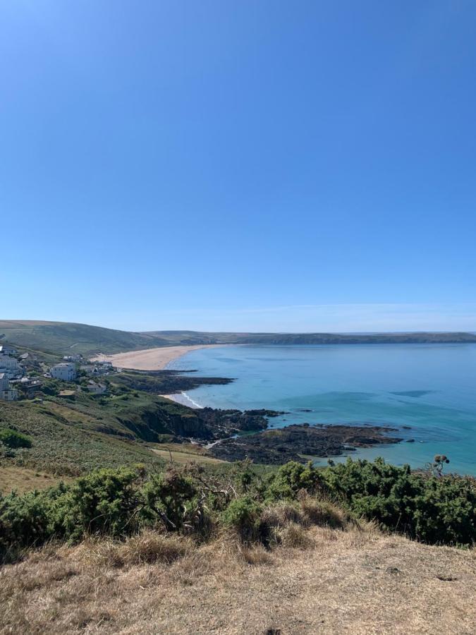 Byron - Luxury Self-Catering Coastal Apartment At The Heart Of Woolacombe With Heated Indoor Pool & Gym - 4 Minutes Walk To Beach! 6 Middlecombe Екстериор снимка