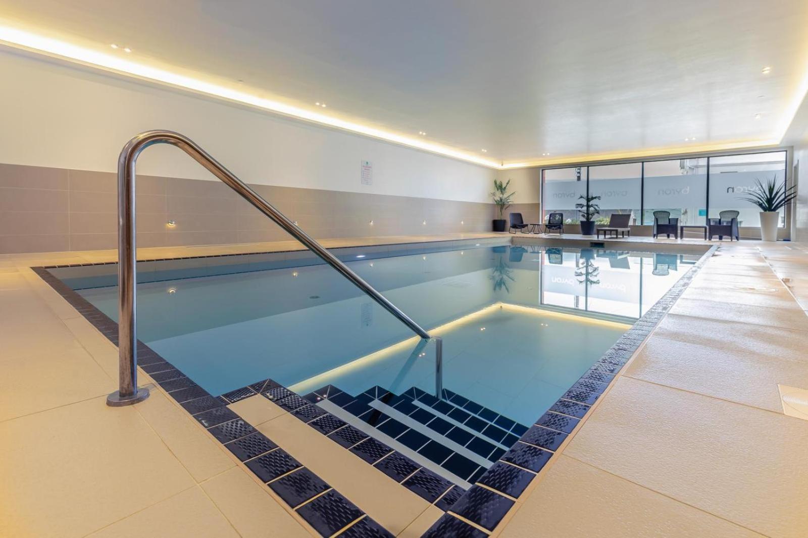 Byron - Luxury Self-Catering Coastal Apartment At The Heart Of Woolacombe With Heated Indoor Pool & Gym - 4 Minutes Walk To Beach! 6 Middlecombe Екстериор снимка