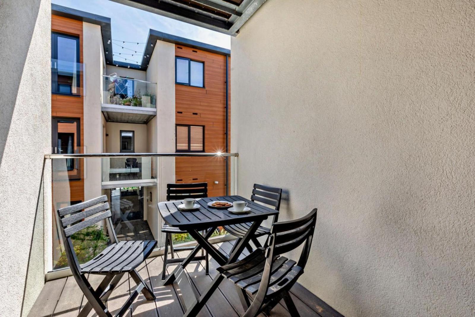 Byron - Luxury Self-Catering Coastal Apartment At The Heart Of Woolacombe With Heated Indoor Pool & Gym - 4 Minutes Walk To Beach! 6 Middlecombe Екстериор снимка